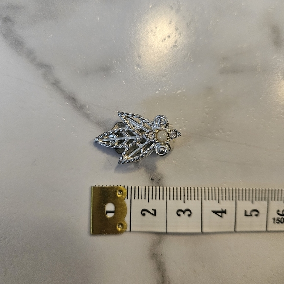 3 for $30 Vintage 1950 clip on earring. Art Deco - Picture 5 of 6